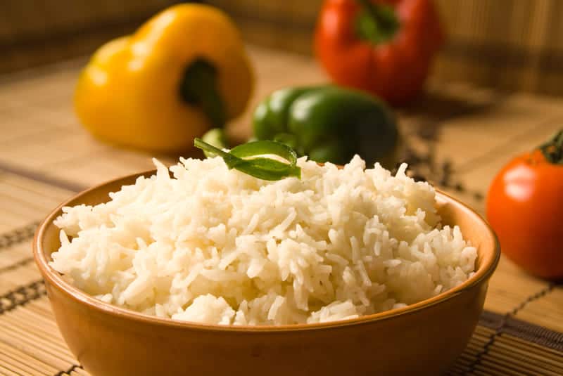 You are currently viewing How To Dry Out Cooked Rice: 4 Easy Ways